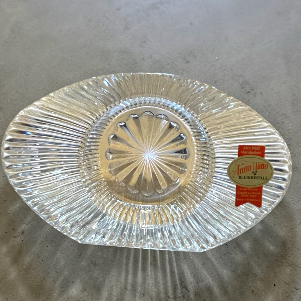 Anna Hutte lead crystal glass piece, ash tray, or catch-all, starburst pattern